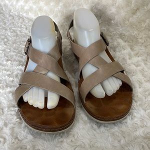 Chaco tan sandals